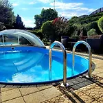 Pool Apartament Karlowe Wary