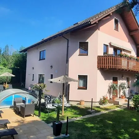 Pool カルロヴィ・ヴァリ